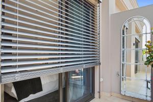 North Adelaide- C80 side channels  (16)