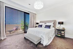 North Adelaide- C80 side channels  (3)